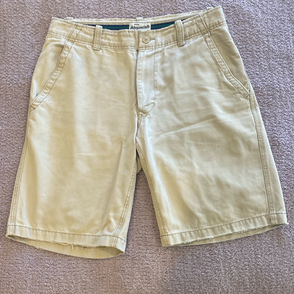 Aeropostale khaki shorts, size 32